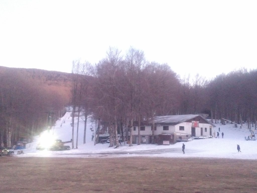 Il campo scuola Jolly reso disponibile grazie alla neve artificiale